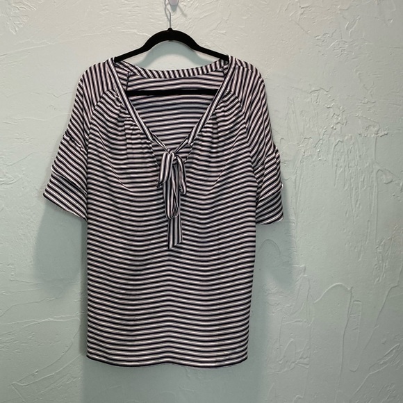 Loft- Blue and white blouse 
Large - Picture 6 of 9